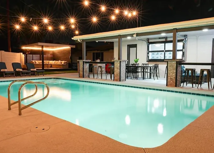 Dom wakacyjny Sundown@oldtown~pool~cabana~bar *